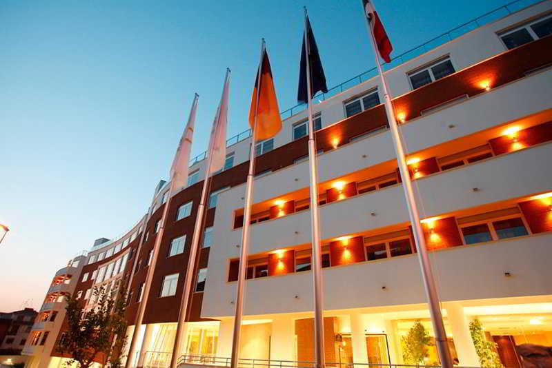 Hotel Capannelle Roma Exterior photo